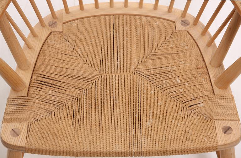 KARMSTOL, "Peacock Chair", Hans J. Wegner, Johannes Hansen.