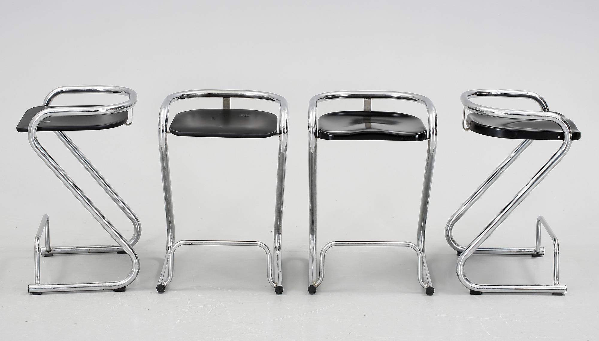 BARSTOLAR, två par, "S70-3", Börge Lindau och Bo Lindekrantz, Lammhults, 1900-talets andra hälft.