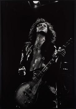 180. Torbjörn Calvero, "Jimmy Page - Led Zeppelin, Earl's Court, London 23 maj 1975".