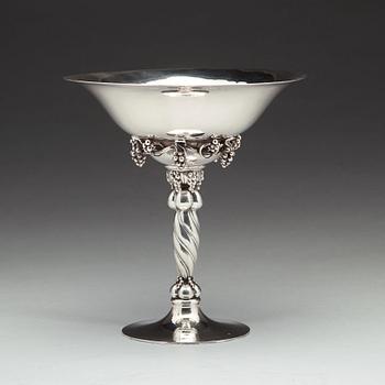 Georg Jensen, A Georg Jensen sterling bowl, Copenhagen 1925-32, design nr 264 A.