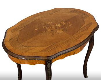 BORD, Louis XV-stil, 1900-tal.