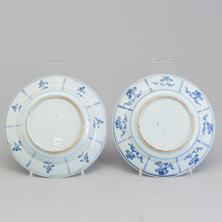 A set of four blue and white dishes, Qing dynasty, Kangxi (1662-1722).