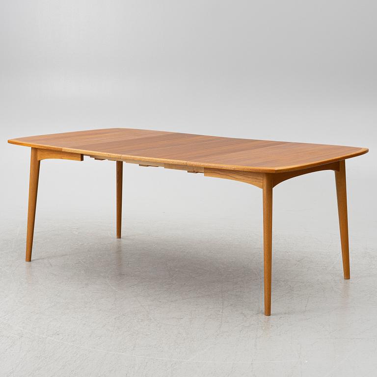 Dining table, Scandinavia, mid-20th century.