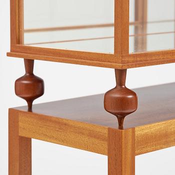Josef Frank, a display cabinet model 2077, Firma Svenskt Tenn, post 1985.