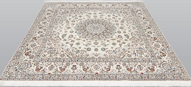 Rug, Nain, part silk, so-called 4 LAA, approx. 207 x 194 cm.