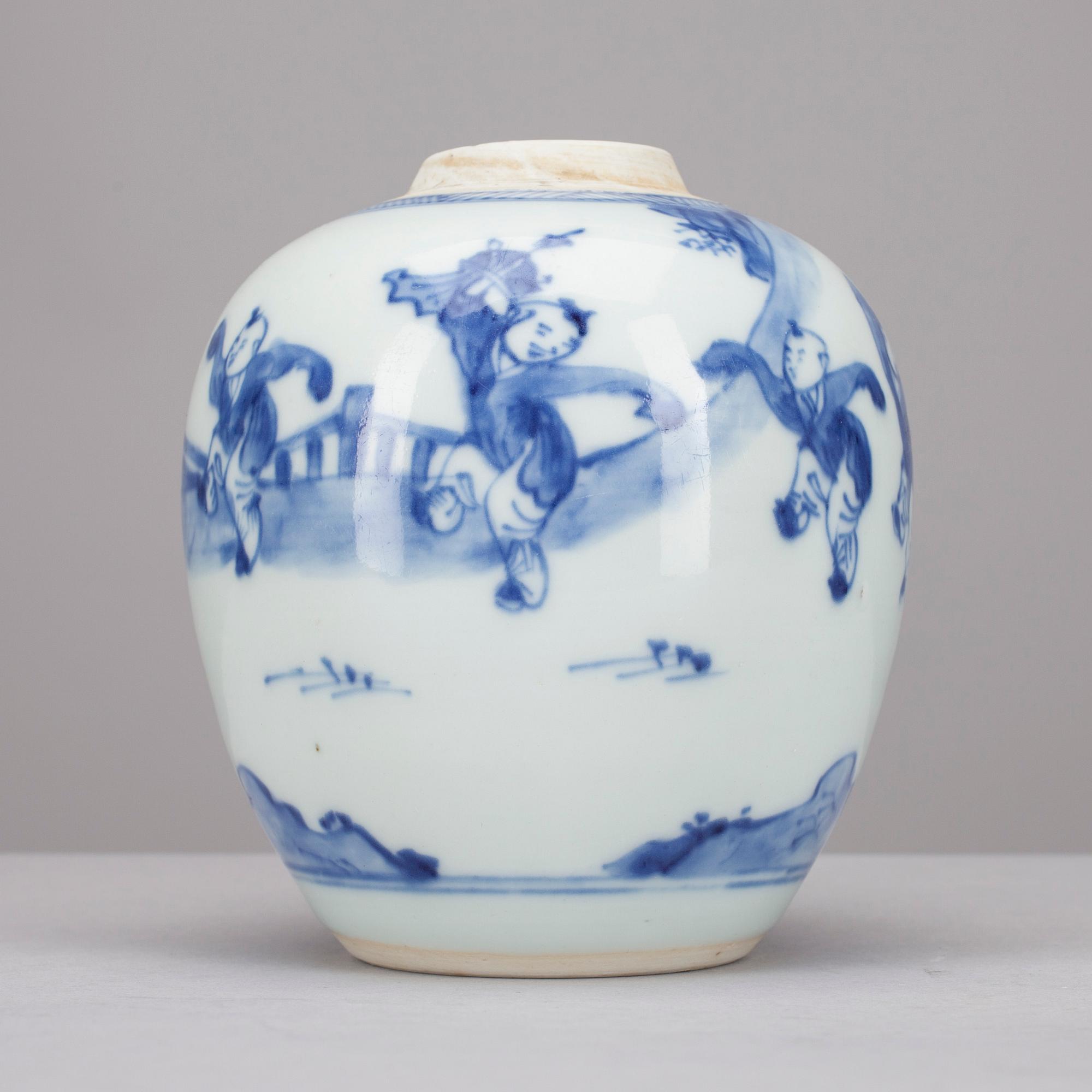 KRUKA, porslin, Kina, Qian Long (1736-1795).