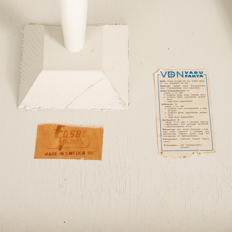 Ilmari Tapiovaara, Chair, "Mademoiselle". Edsbyverken.