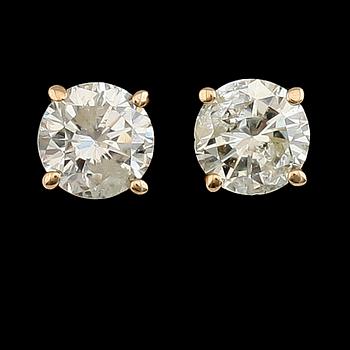 ÖRHÄNGEN, 1 par, 14 k guld, briljantslipade diamanter tot 0.63 ct.