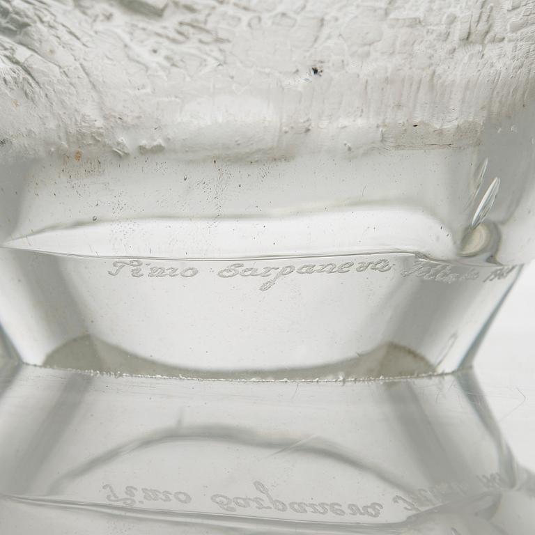 Timo Sarpaneva, veistos "Varjot" Finlandia sarjasta, signeerattu Timo Sarpaneva, Iittala 1964.