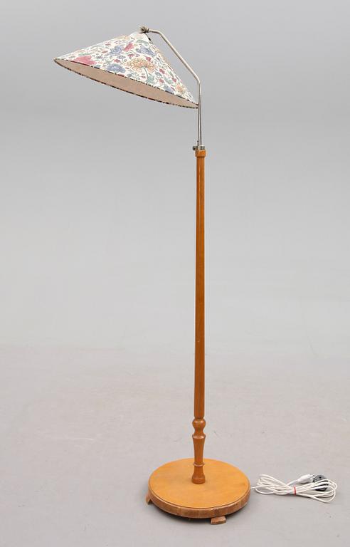 GOLVLAMPA, 1900-talets första hälft.