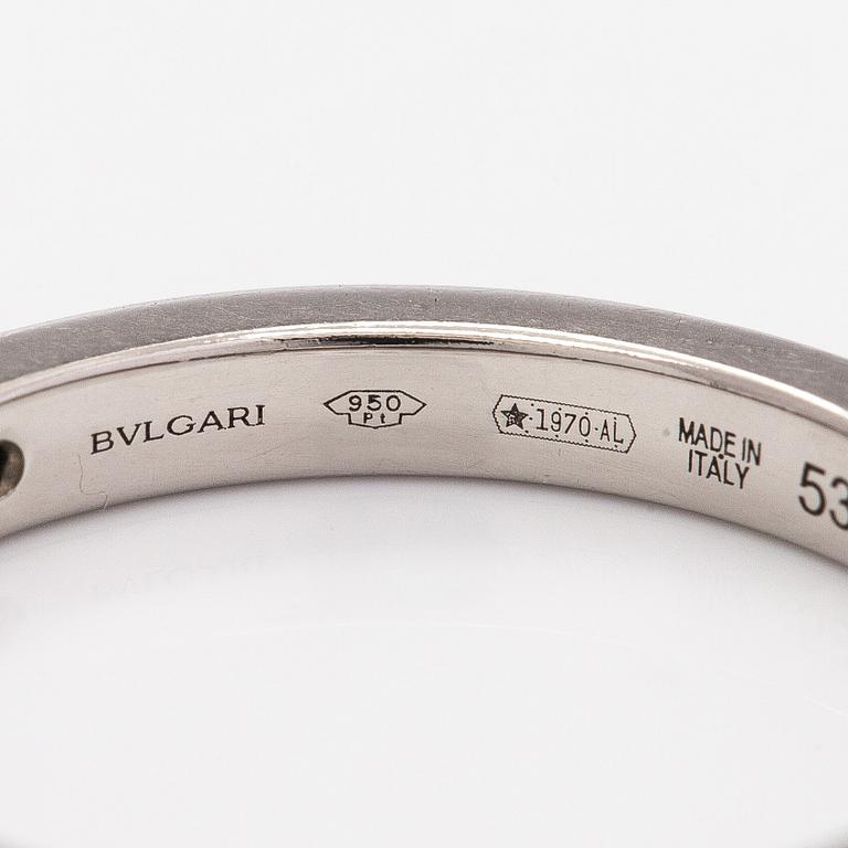 Bulgari, a platinum 'Venezia' ring with brilliant-cut diamonds.