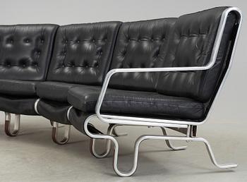 SOFFA. Design Eric Sigfrid Persson ur serien "Flytande Design".