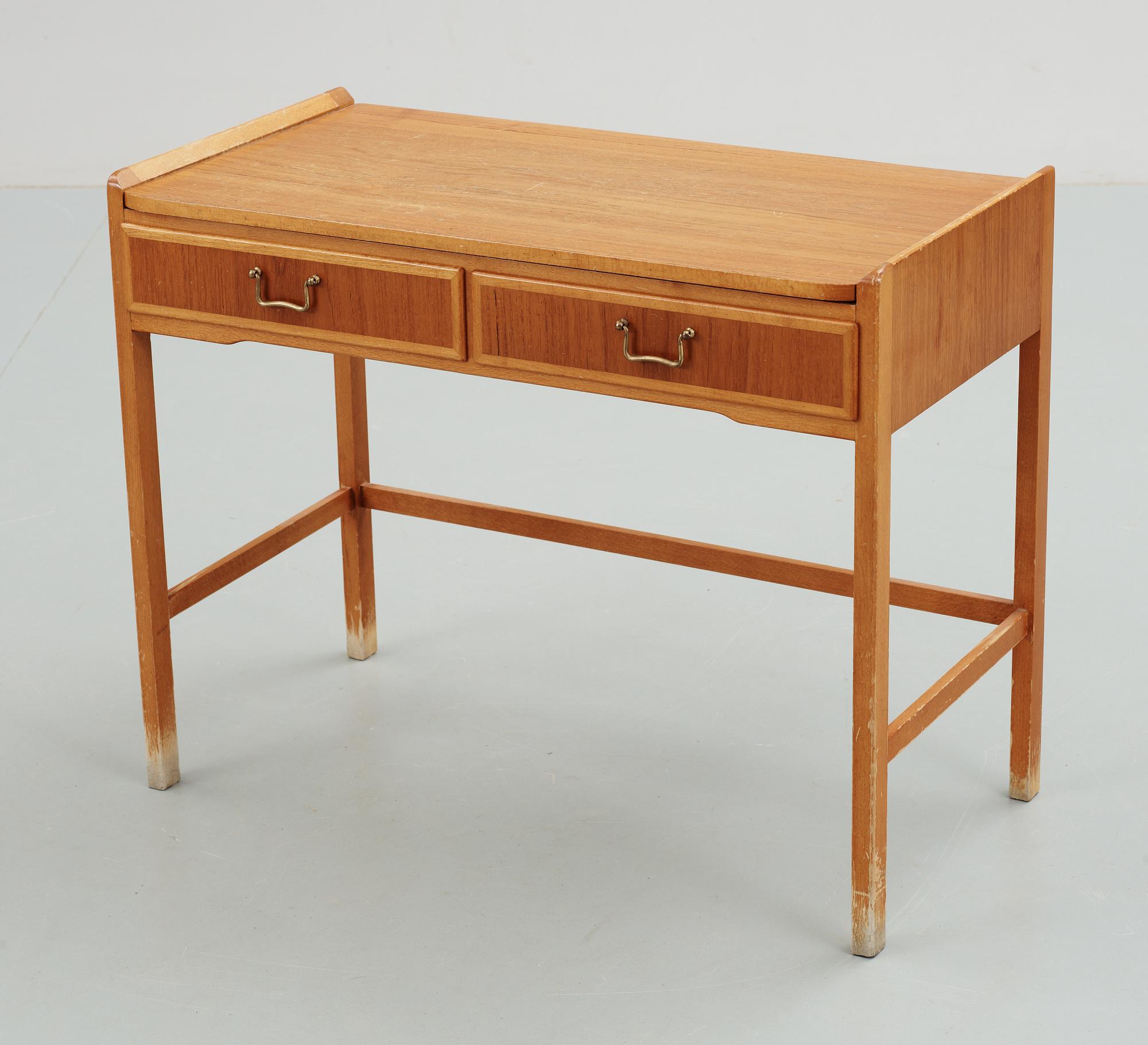 HALLBORD, 1940/50-tal.