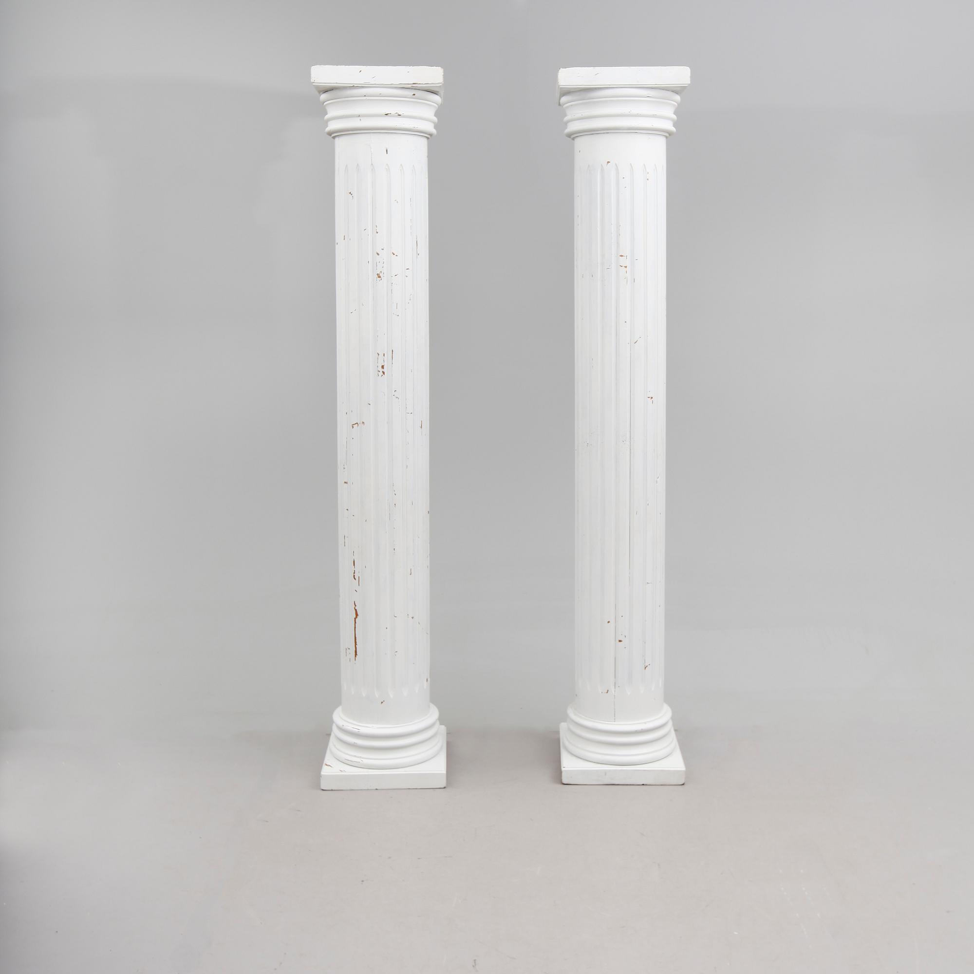 KOLONNER, 1 par, 1900-talets första hälft.