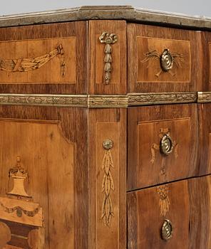 A Gustavian commode, late 18th century.