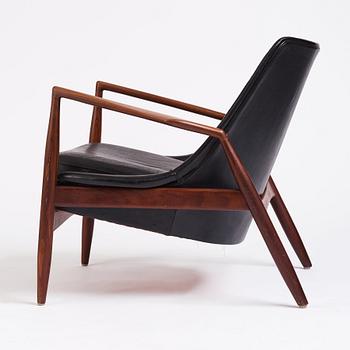 Ib Kofod Larsen, a 'Sälen' (Seal) armchair, Olof Perssons Fåtöljindustri (OPE), Jönköping, Sweden 1950-60s.