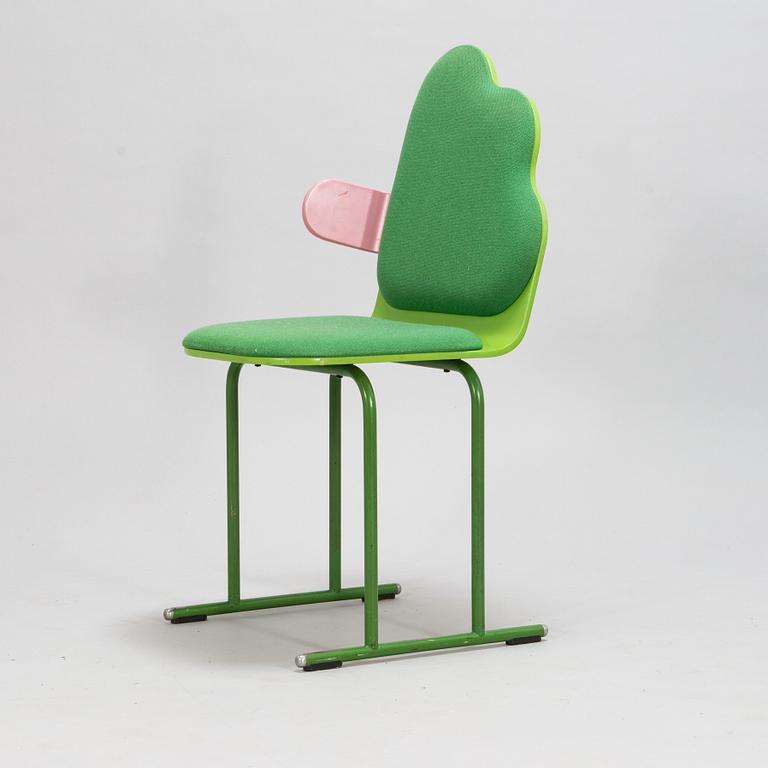 Yrjö kukkapuro, a 1980's 'Cloud' chair for Avarte.