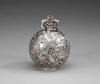 A silver vase, Pao Sheng Workshop, Post China Trade period (after 1885).