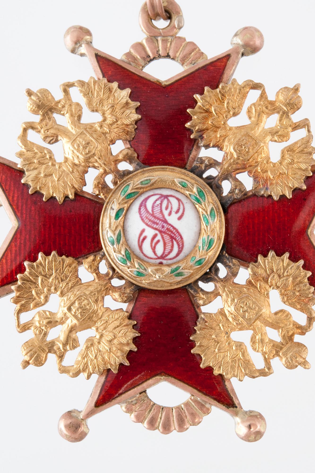 PYHÄN STANISLAUKSEN RITARIKUNNAN RISTI.