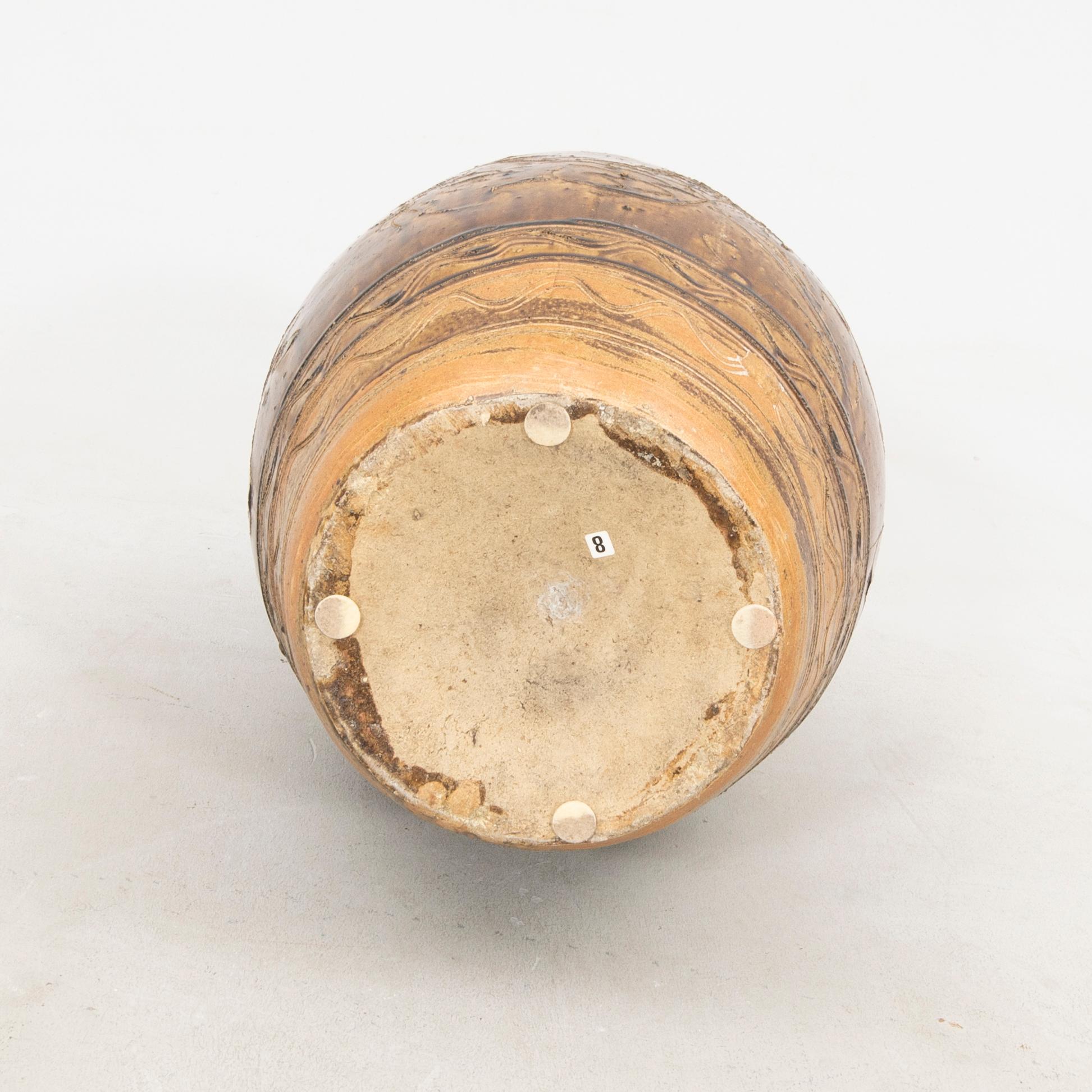 Jar, ceramic. Southeast Asia, 19th century. Known as Martaban. Approx. 51 cm.