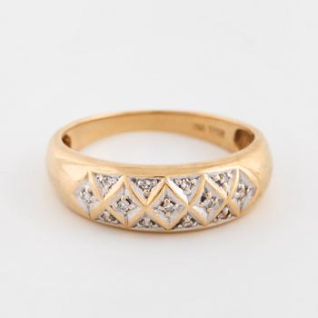 A single cut diamond ring.