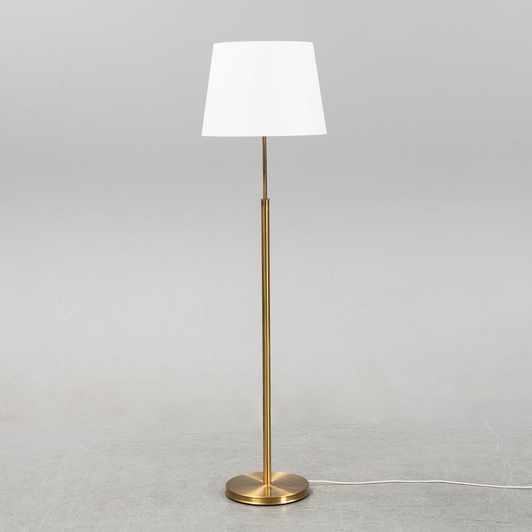 Josef Frank, golvlampa, modell 2148, Firma Svenskt Tenn.