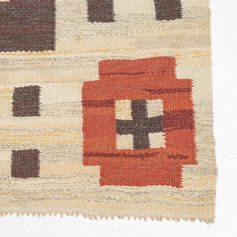 A Swedish flat weave carpet, c 287 x 142 cm.