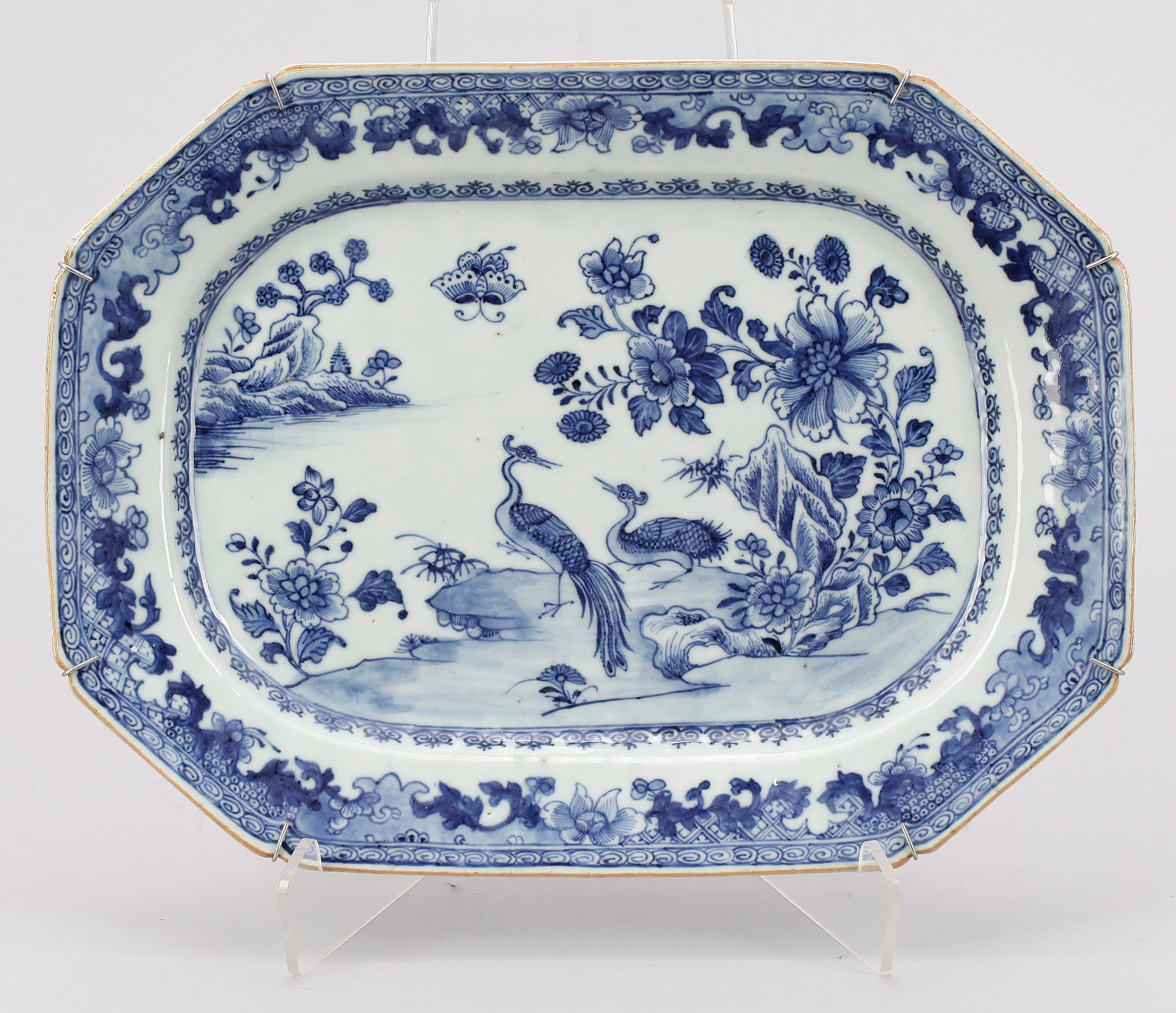 STEKFAT, porslin, Kina, Qianlong (1736-1796).