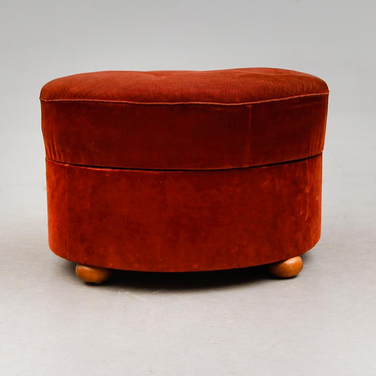 SITTPUFF, 1900-talets mitt.