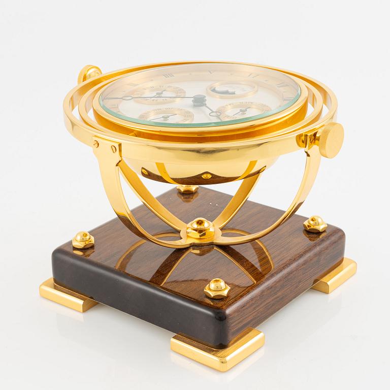 Hour Lavigne, table clock, France, second half of the 20th century, 19 x 13 cm.