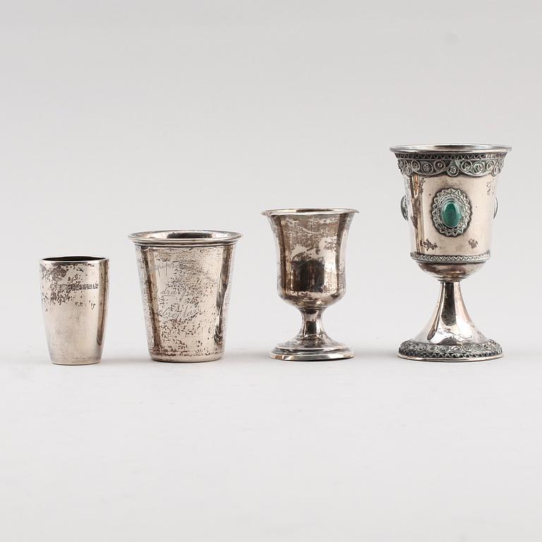 SILVERFÖREMÅL, 7 delar, 1800-/1900-tal. Total vikt ca 258 g.