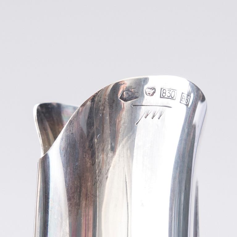 MALJAKKO, hopeaa, Tapio Wirkkala, Kultakeskus Oy, Hämeenlinna 1979.