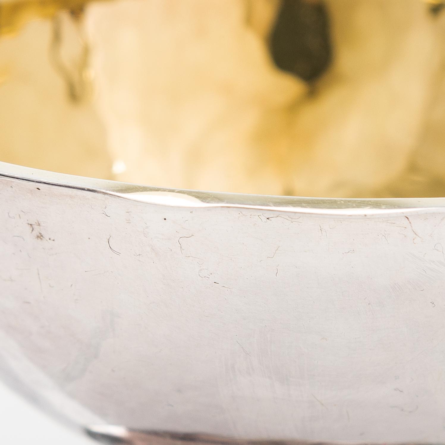 A set of six silver punsch cups in original lined box, Gundefeldt & Falk, Gothemburg 1961.