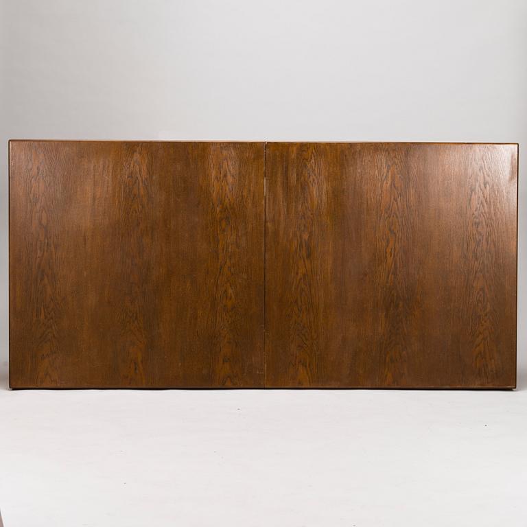 Carl Gustaf Hiort af Ornäs, CARL GUSTAF HIORT AF ORNÄS, A mid 20th century 'Näyttely Senior' dining table for HMN Huonekalu Mikko Nupponen. Finland.