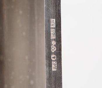 DOSA, silver, Konstfackskolan, Stockholm, 1987. Vikt ca 650g.