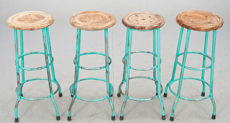 PALLAR, 4 stycken, industri, 1900-talets andra hälft.