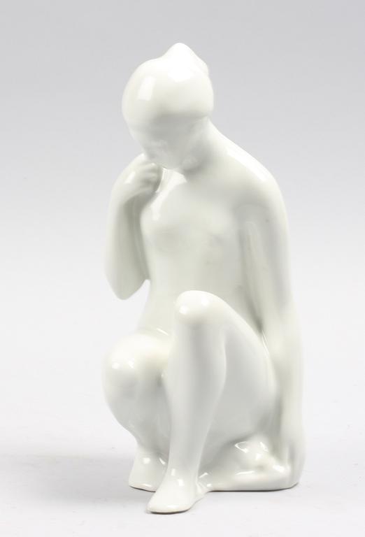 FIGURIN, porslin, Royal Dux, 1900-tal, Tjeckoslovakien.