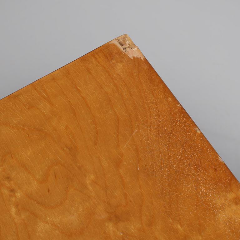 SÄNGBORD, ett par, Art deco, 1900-talets början.