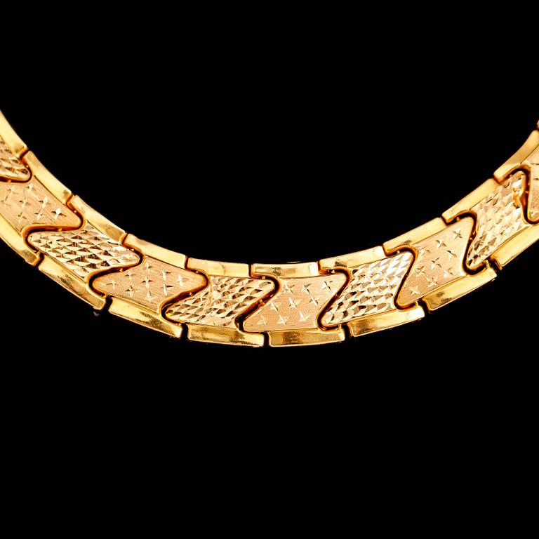 COLLIER, 22 k guld, fantasilänk. Vikt ca 49 g.