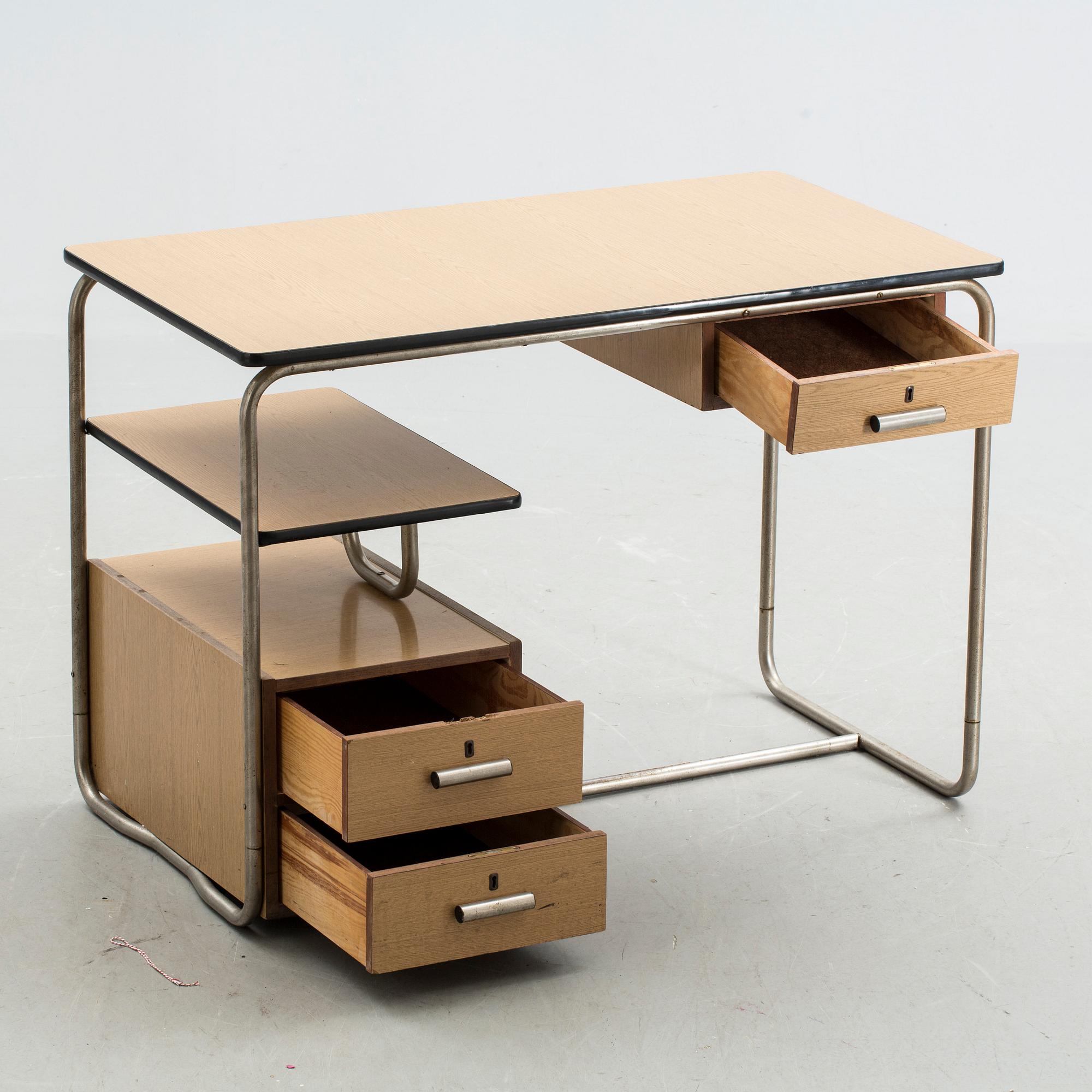 SKRIVBORD, 1900-tal. Industridesign.
