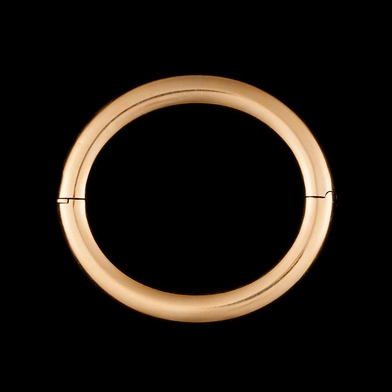 ARMRING.