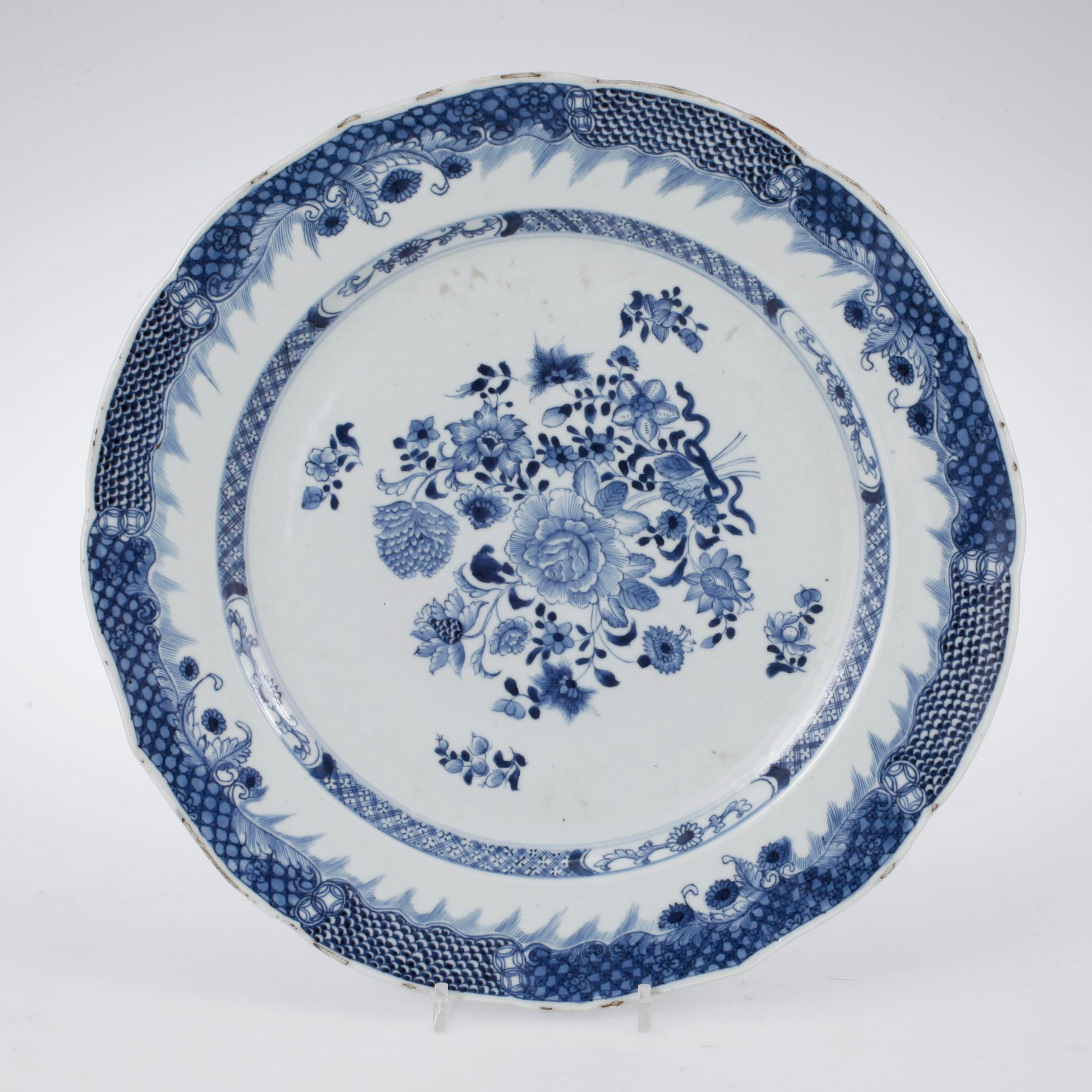 FAT, porslin, Kina, Qianlong (1736-95).