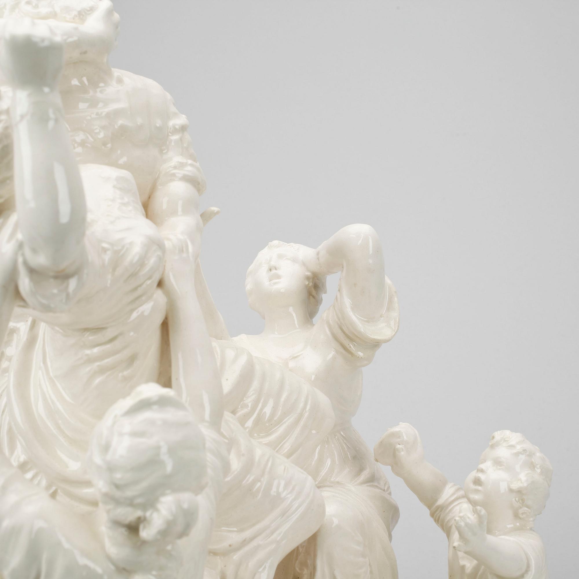 FIGURIN, porlsin, möjl Capo-di-monti, Neapel, tidigt 1800-tal.
