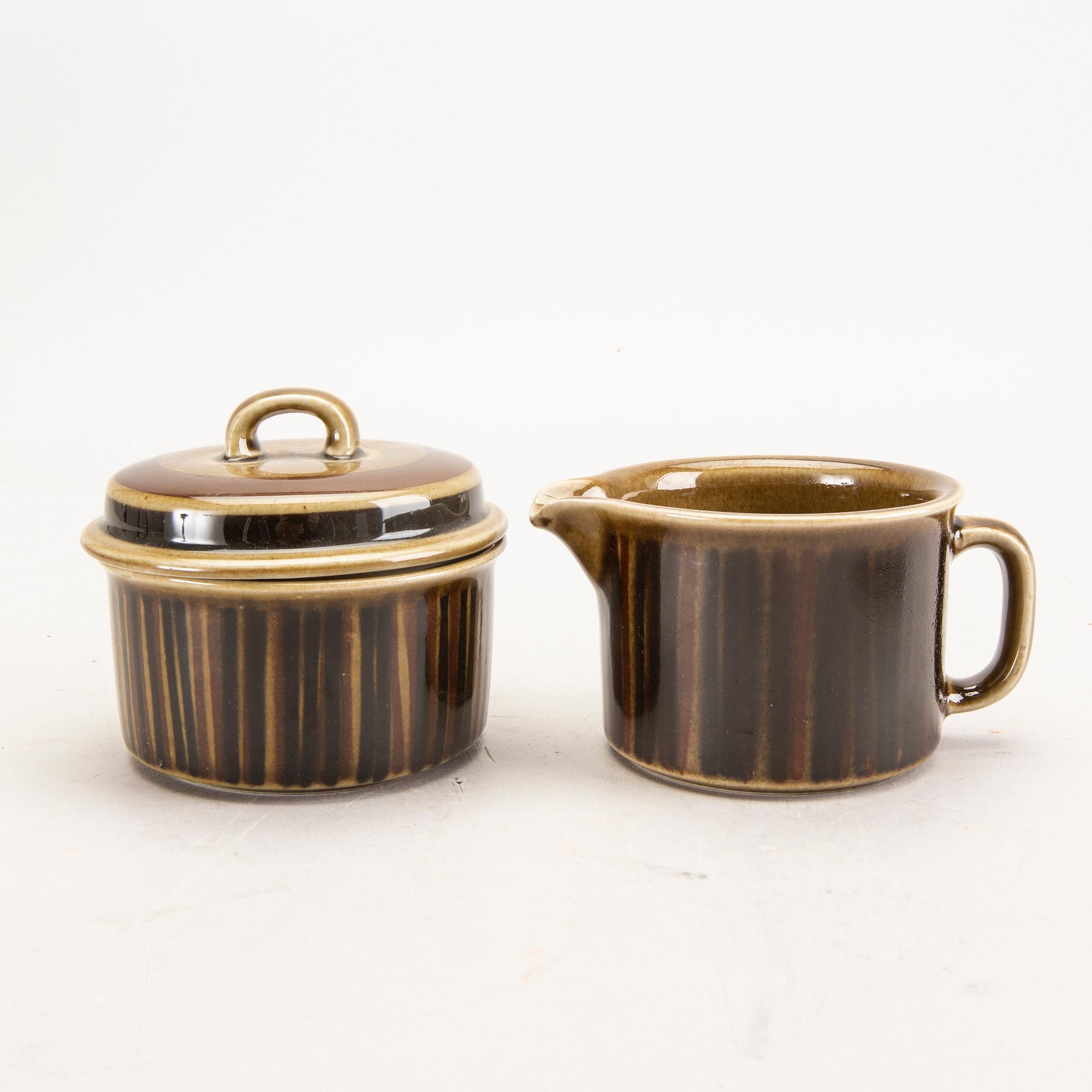 A Gunnel Olin-Grönqvist Kosmos 36 pcs service Arabia Finland.