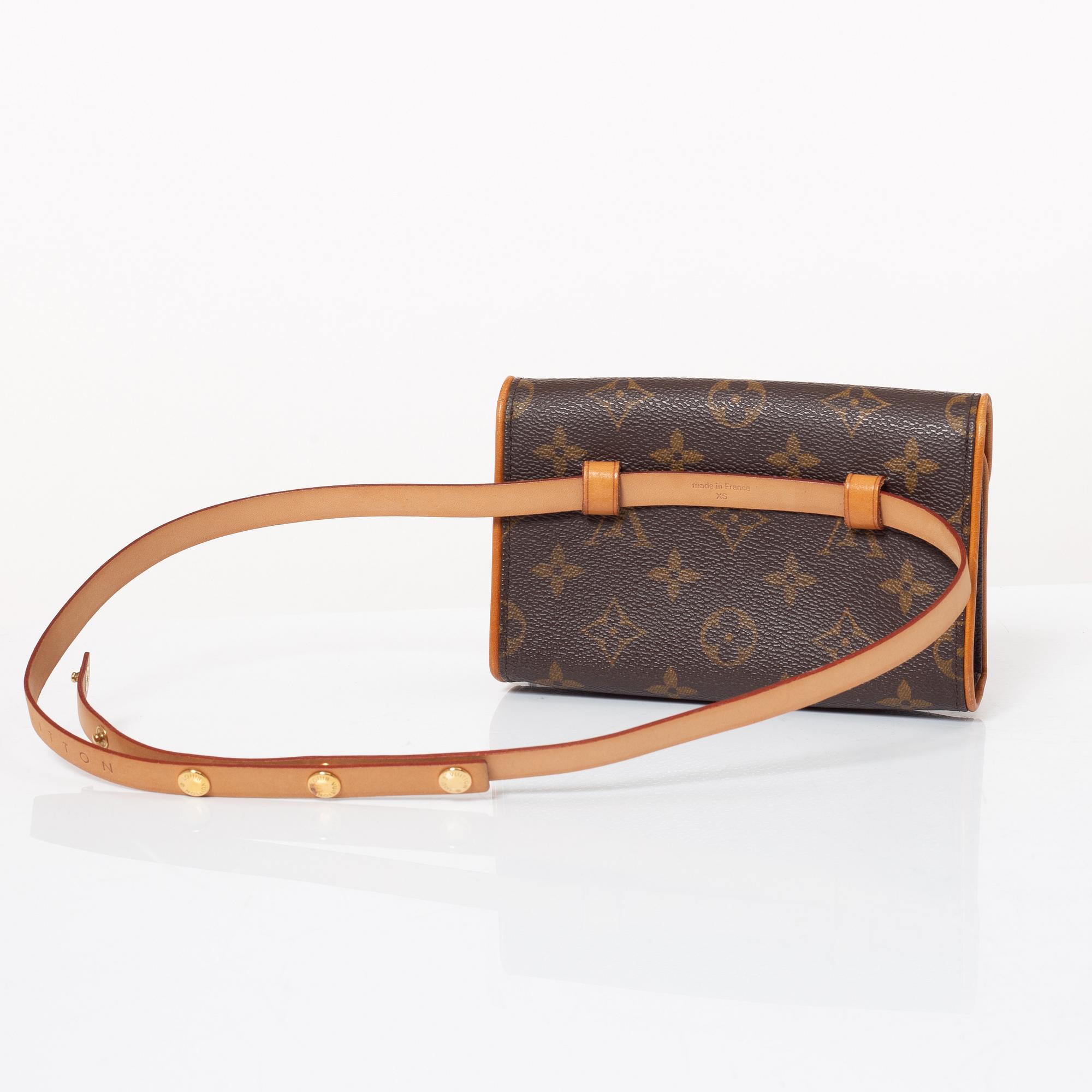 Louis Vuitton, midjeväska, "Florentine Pochette", XS.