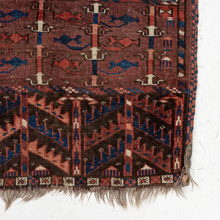 Rug, Yomuth, Enzi, Turkmenistan, 19th century. 170x135 cm.