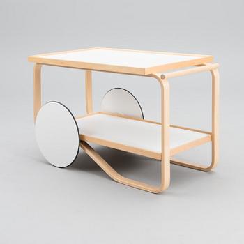 A late 21st century tea trolley model 901 for Artek.