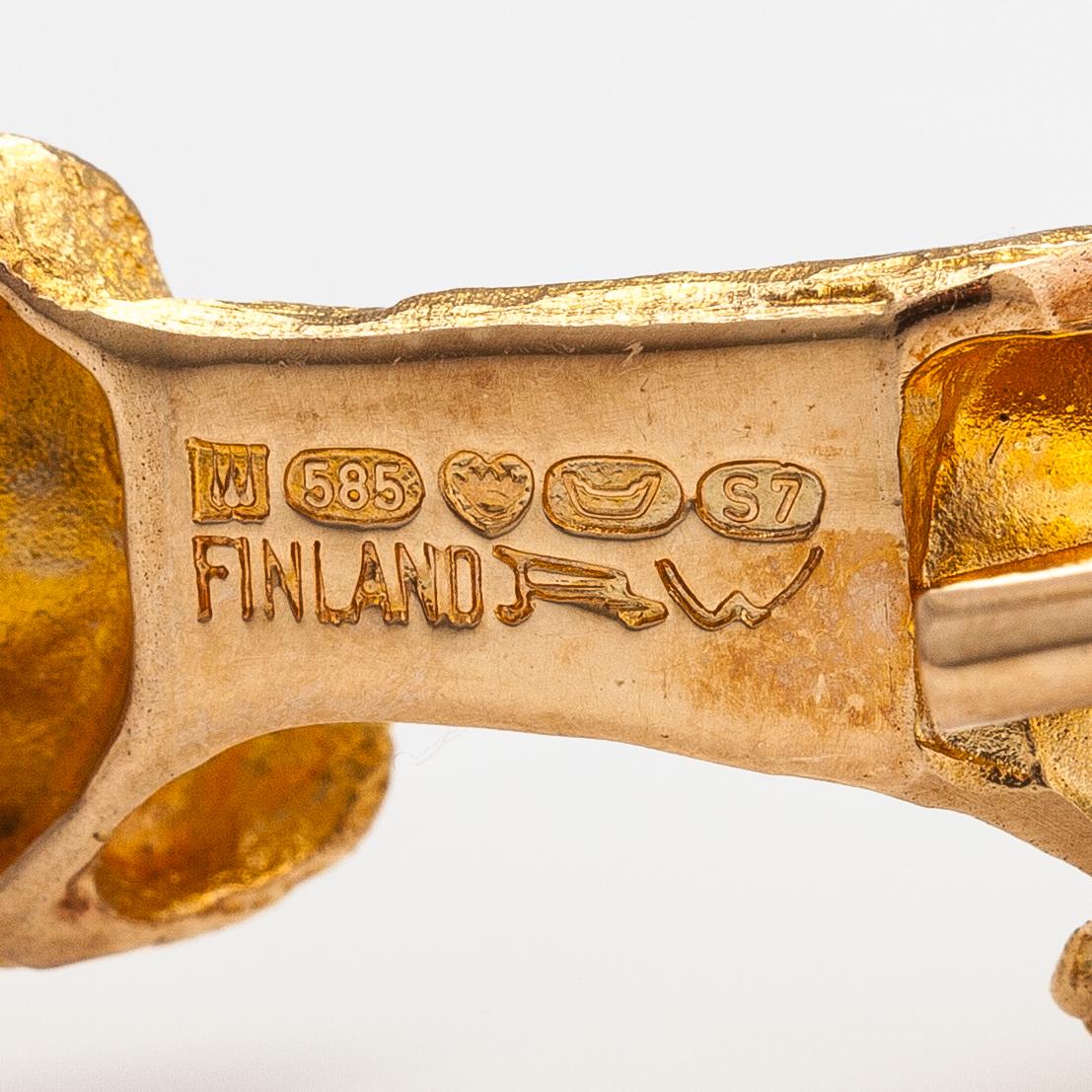 Björn Weckström, Brosch "Pulkka", 14K guld, odlad pärla. Lapponia 1970.