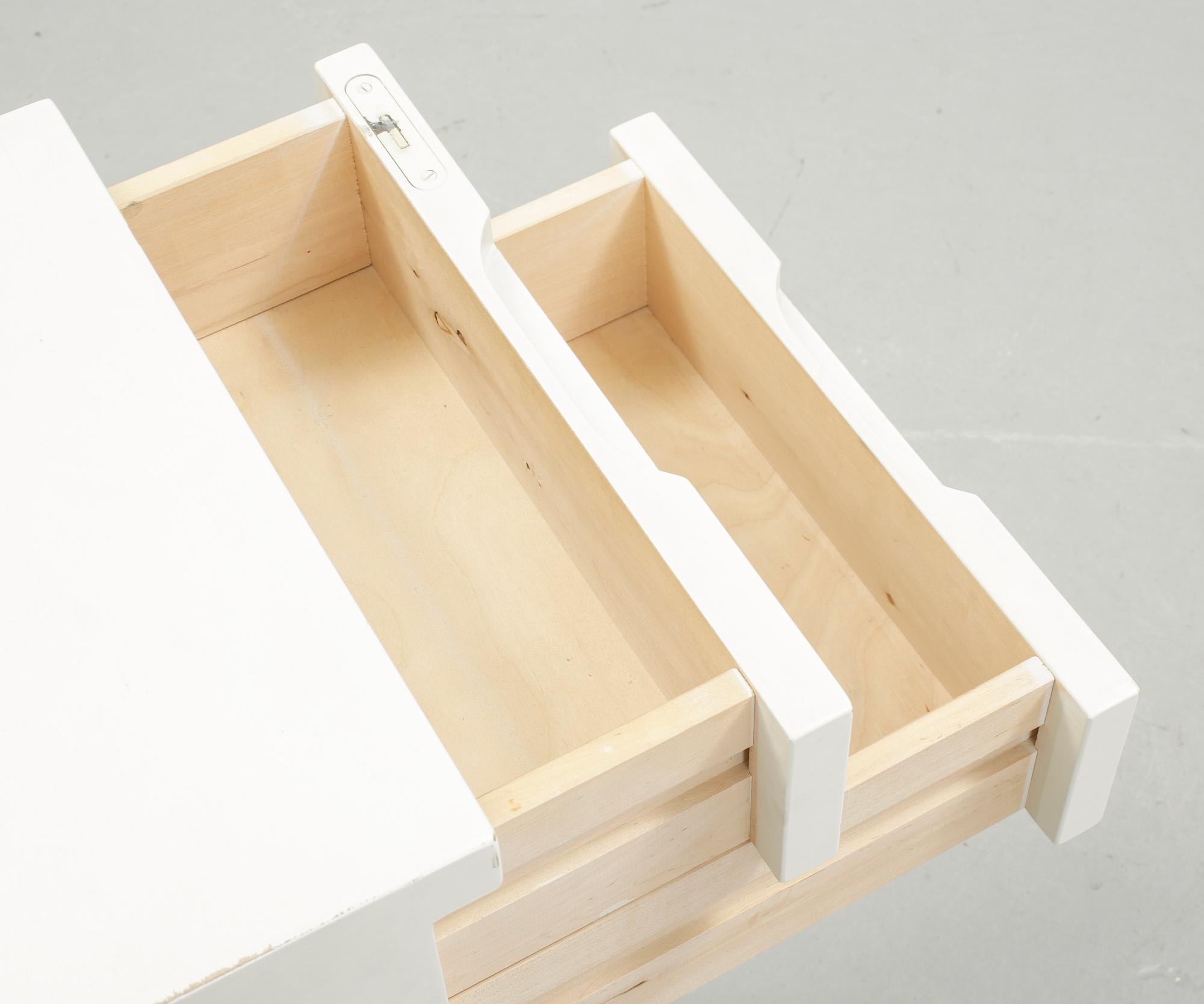 HURTS, Alvar Aalto, Artek, vitlackerad, 1960-tal.