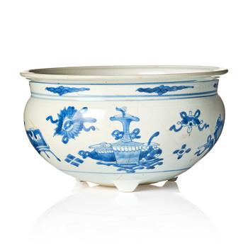 A blue and white censer, Qing dynasty, Kangxi (1662-1722).